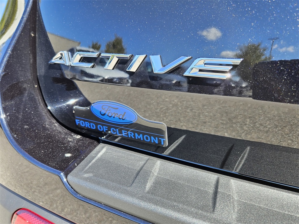 2025 Ford Explorer photo 27