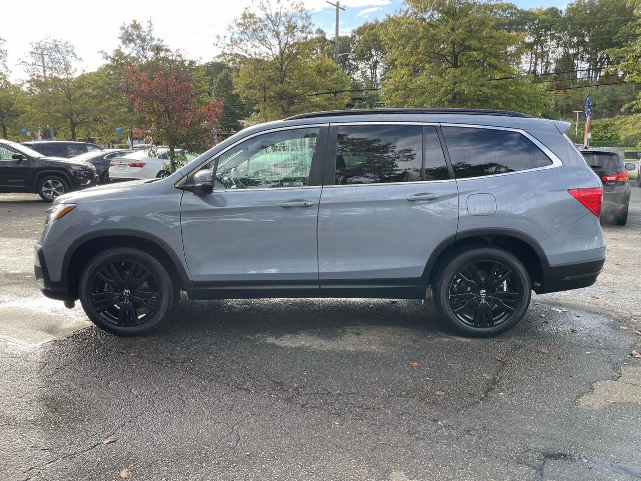 2022 Honda Pilot Special Edition photo 3