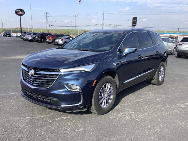 2023 Buick Enclave Essence photo 3