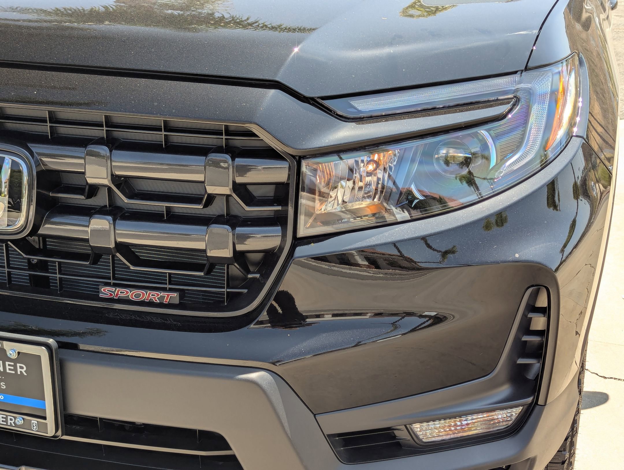 2025 Honda Ridgeline Sport photo 9