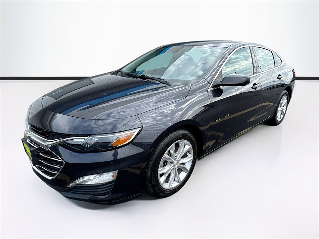 2023 Chevrolet Malibu 1LT photo 3