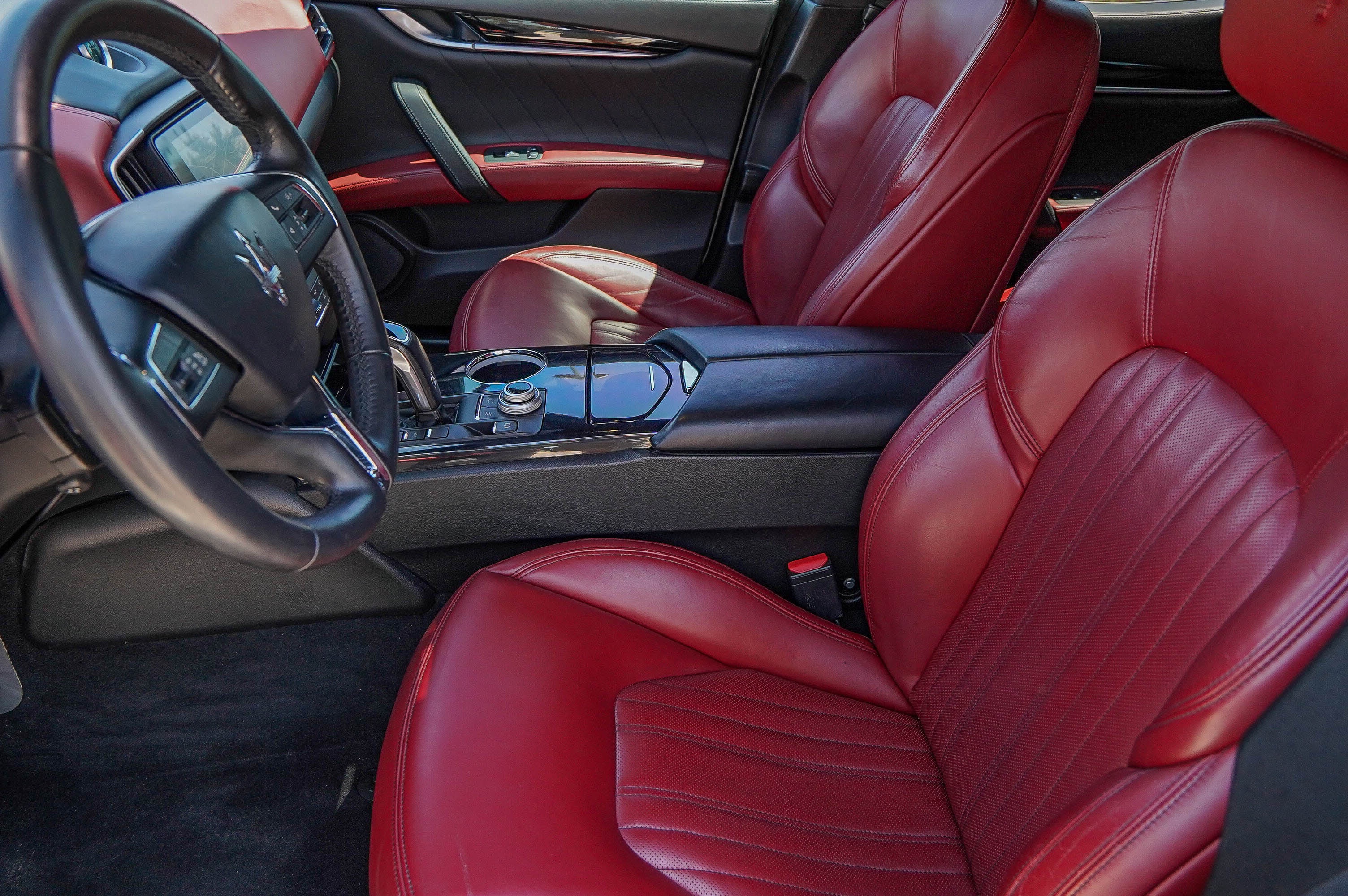 2019 Maserati Ghibli S photo 7