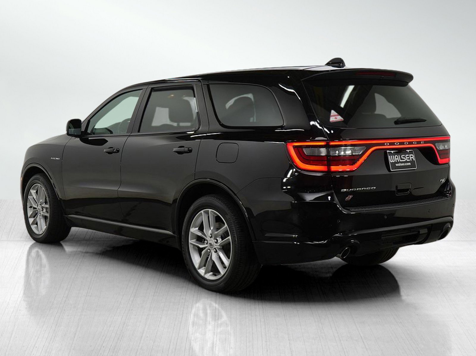 2022 Dodge Durango R/T Plus photo 2