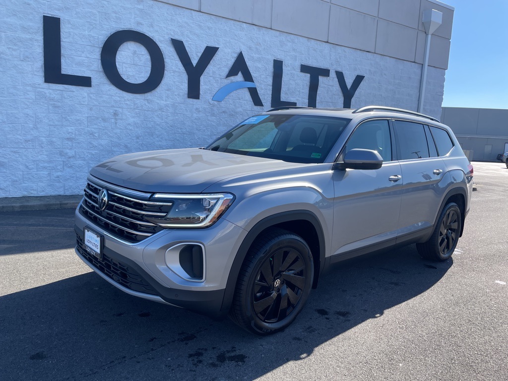 2026 Volkswagen Atlas SE w/Tech's photo