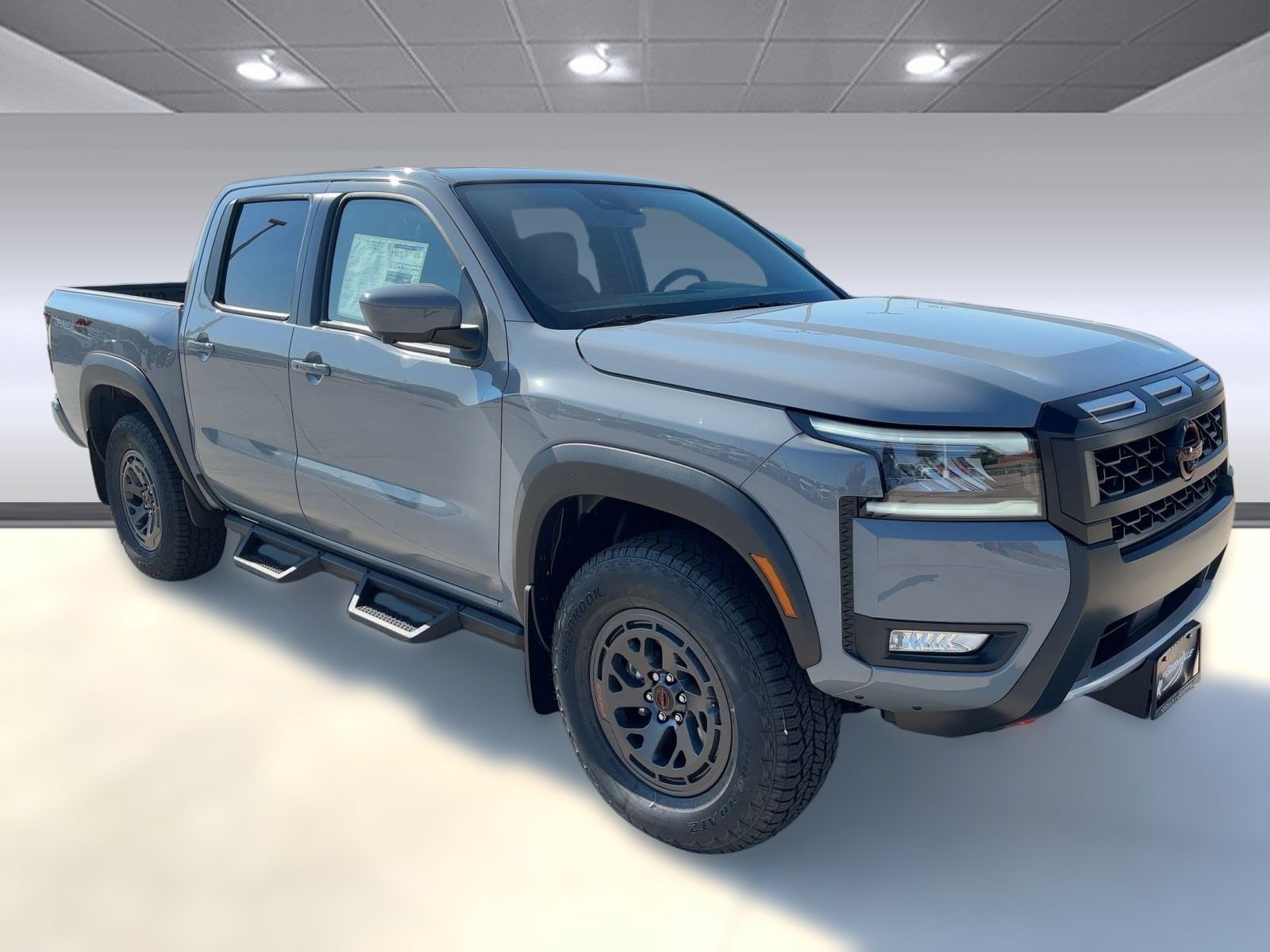 2026 Nissan Frontier PRO-4X photo 7