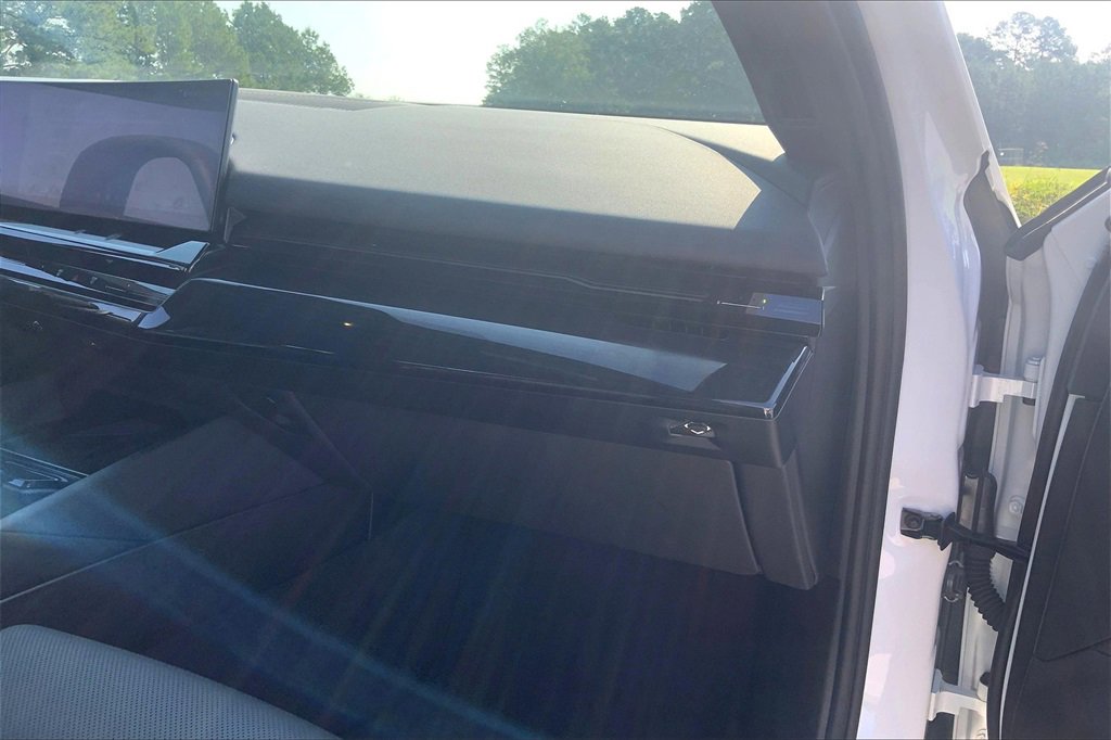 2025 Bmw 530i photo 15