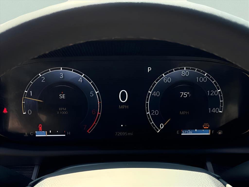 2024 Jeep Wagoneer L Series II photo 28