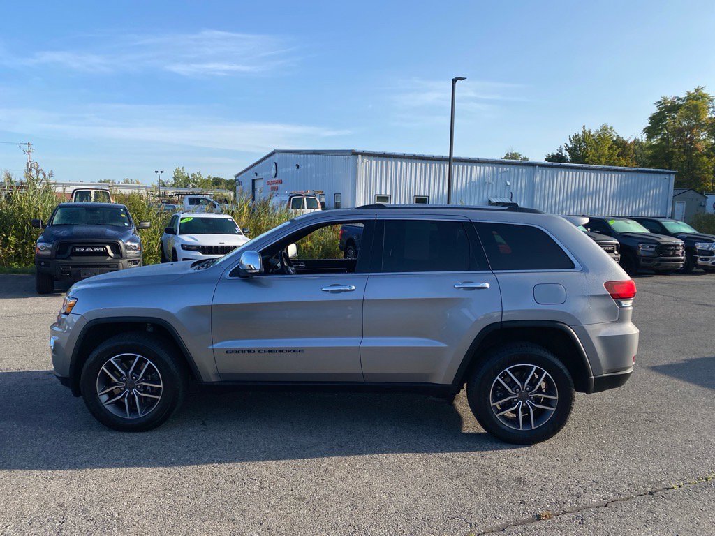 2021 Jeep Grand Cherokee Limited photo 4