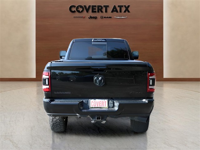 2024 Ram 3500 Laramie photo 4