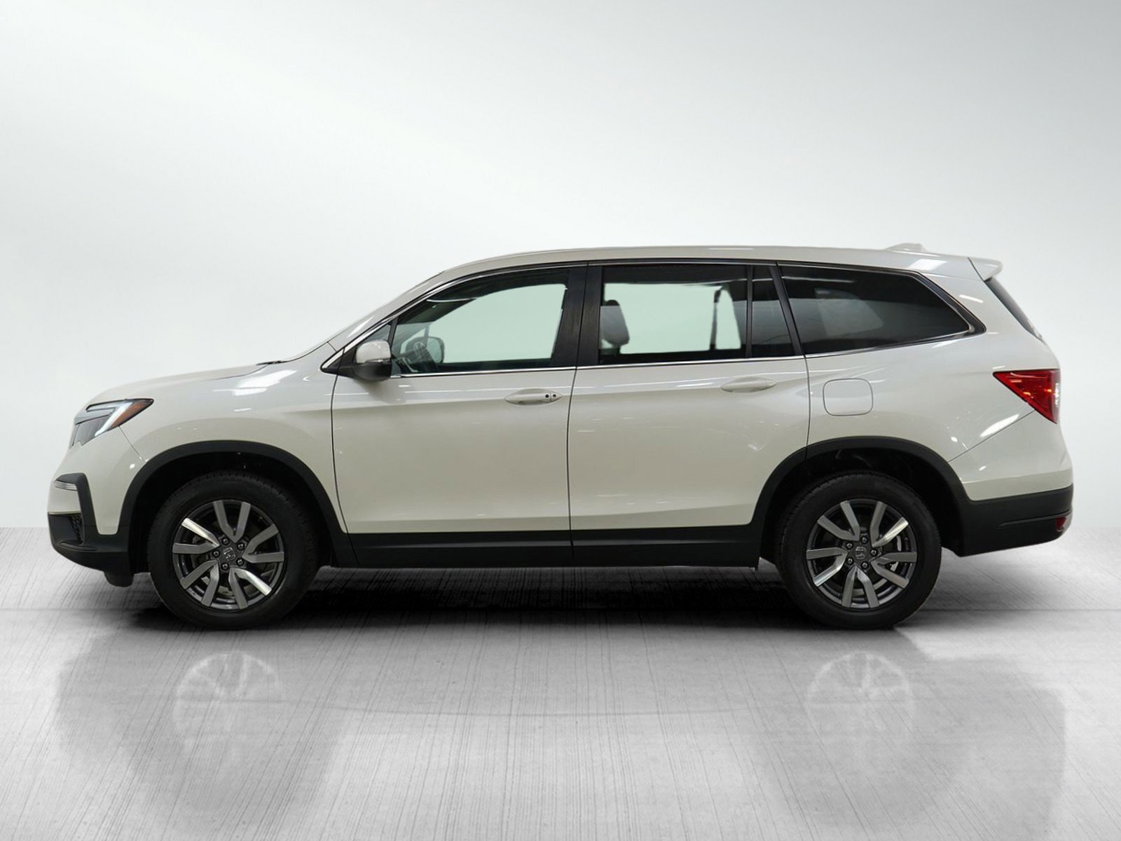 2019 Honda Pilot EX-L photo 2