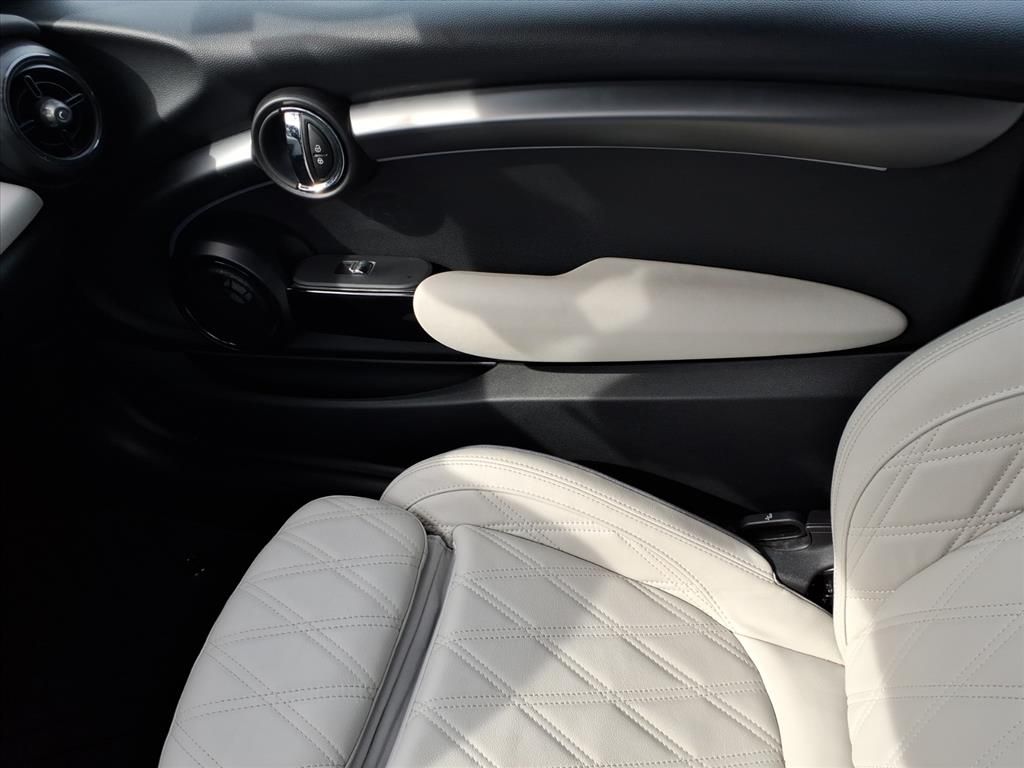 2024 MINI COOPER CONVERTIBLE - Image 26