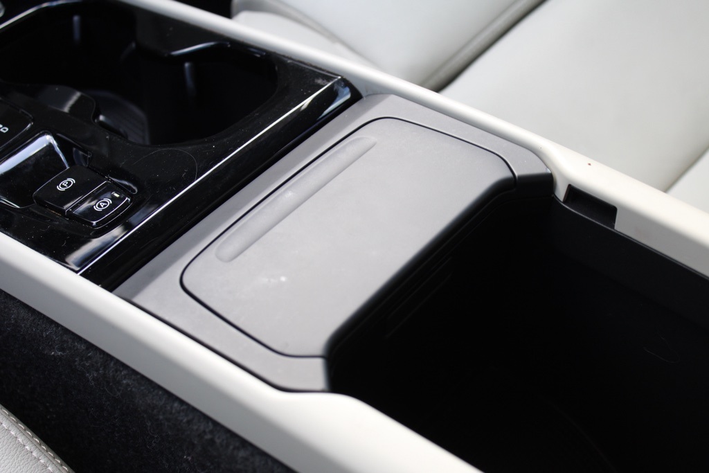 2021 Volvo XC40 T5 AWD Inscription photo 26