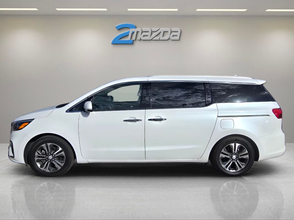 2020 Kia Sedona SX photo 2
