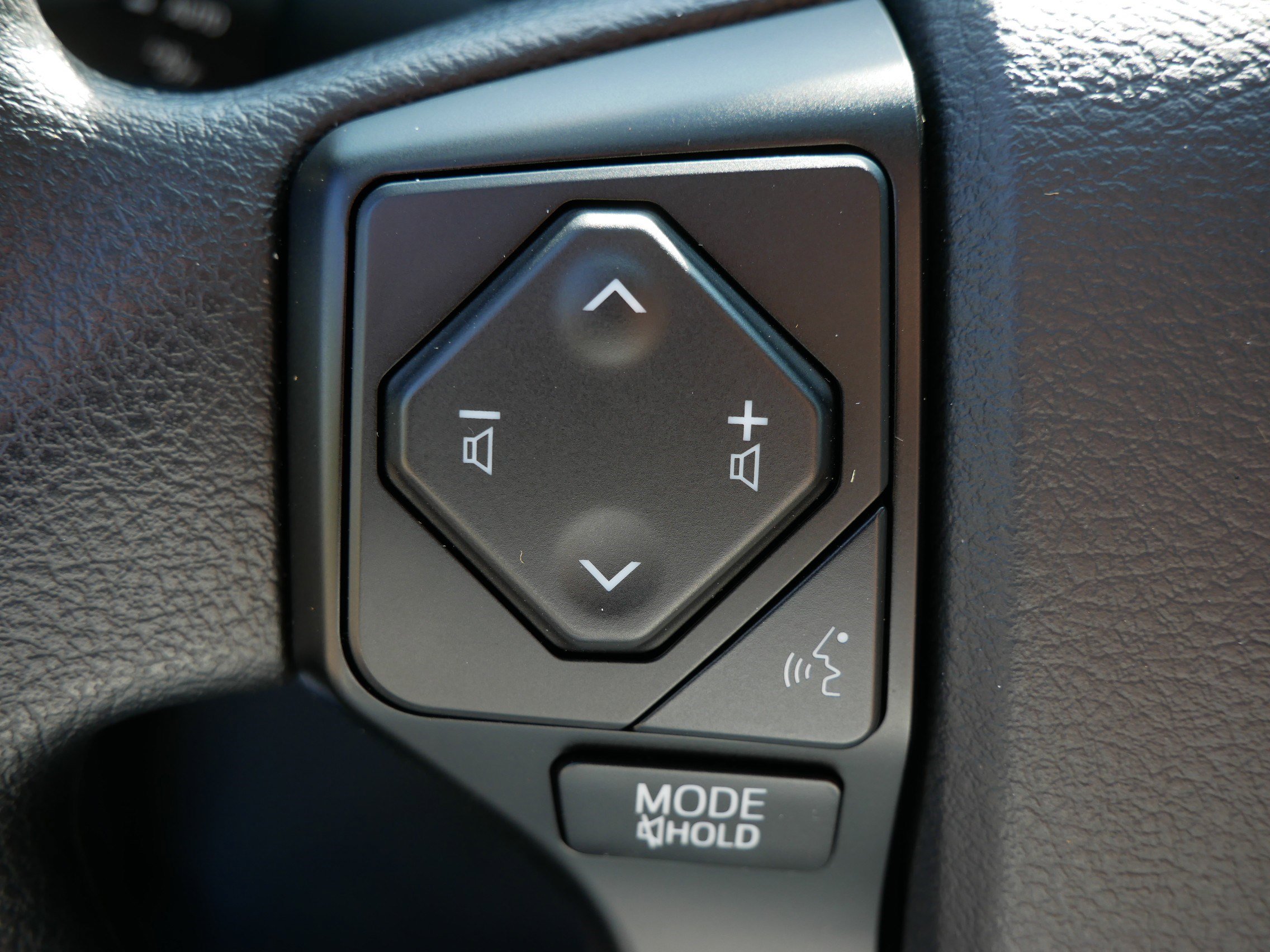 2023 Toyota Tacoma 4x4 SR photo 25