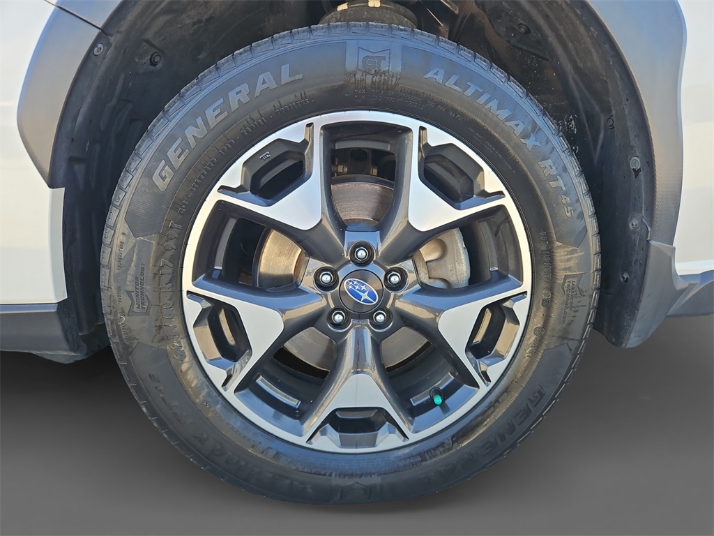 2019 Subaru Crosstrek 2.0i Premium photo 13