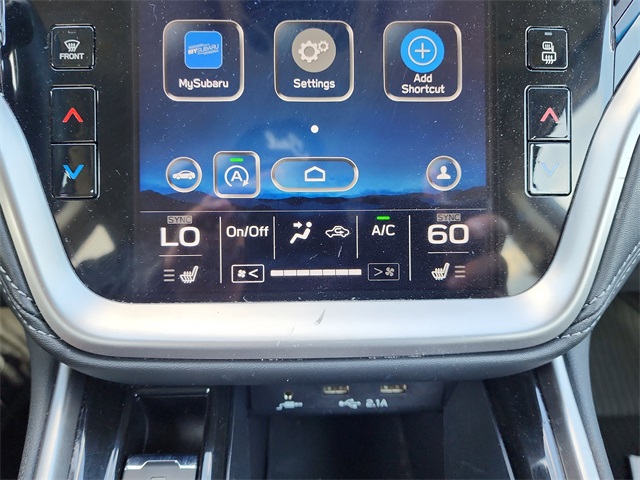 2020 Subaru Outback Premium photo 23