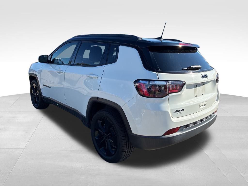 2021 Jeep Compass Altitude photo 2