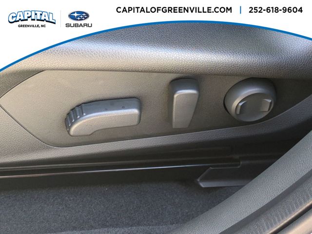 2025 Subaru Crosstrek Premium photo 13
