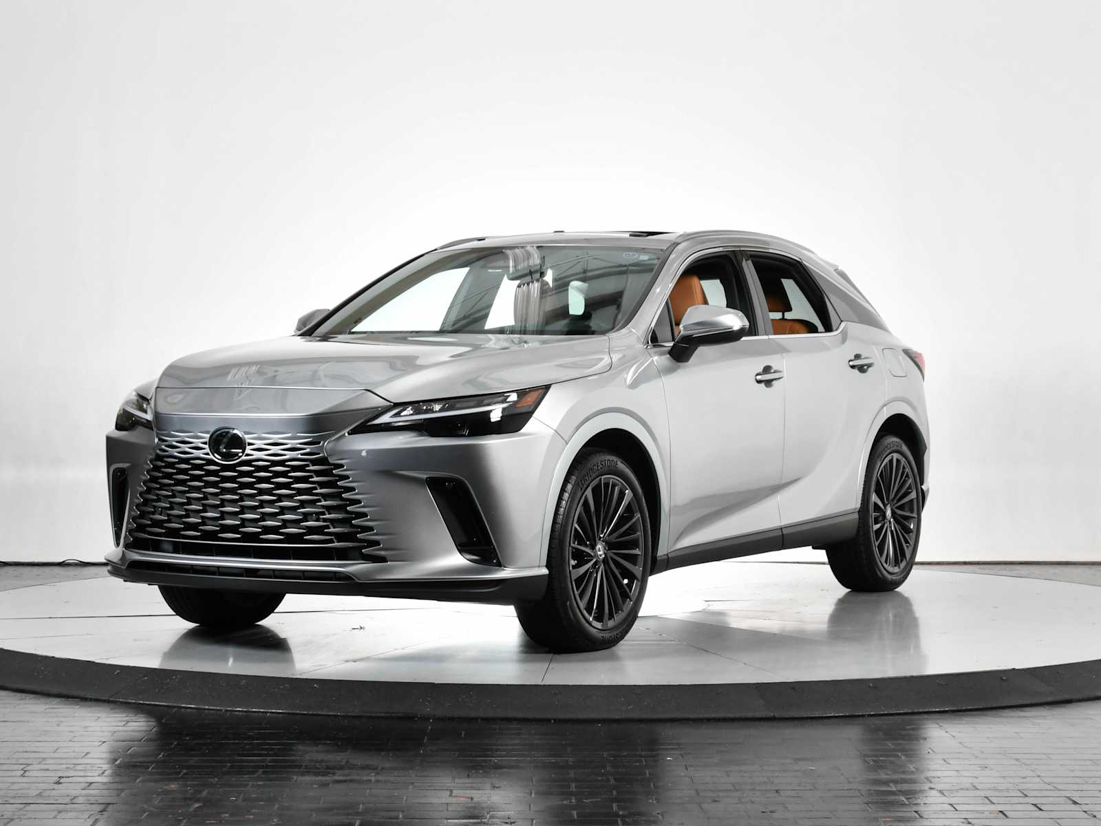 2025 Lexus RX 350's photo
