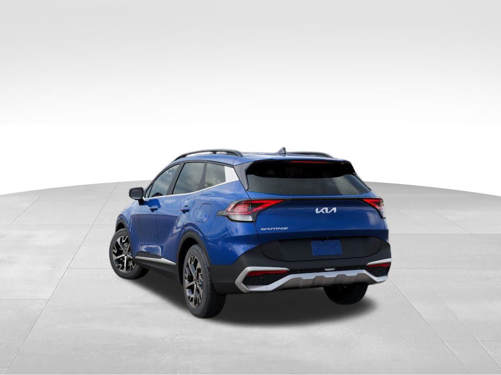 2025 Kia Sportage EX photo 4