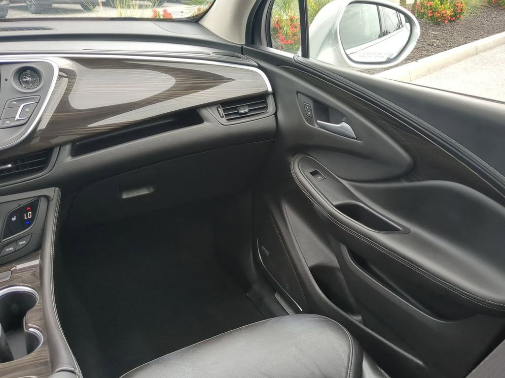 2019 Buick Envision Premium I photo 13