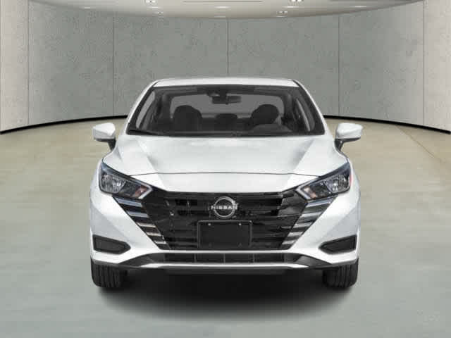 2025 Nissan Versa SV photo 4