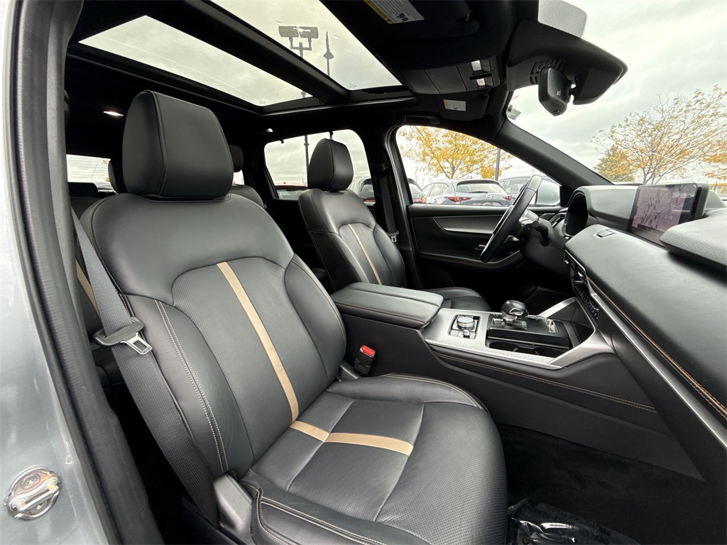 2024 MAZDA CX-90 - Image 27