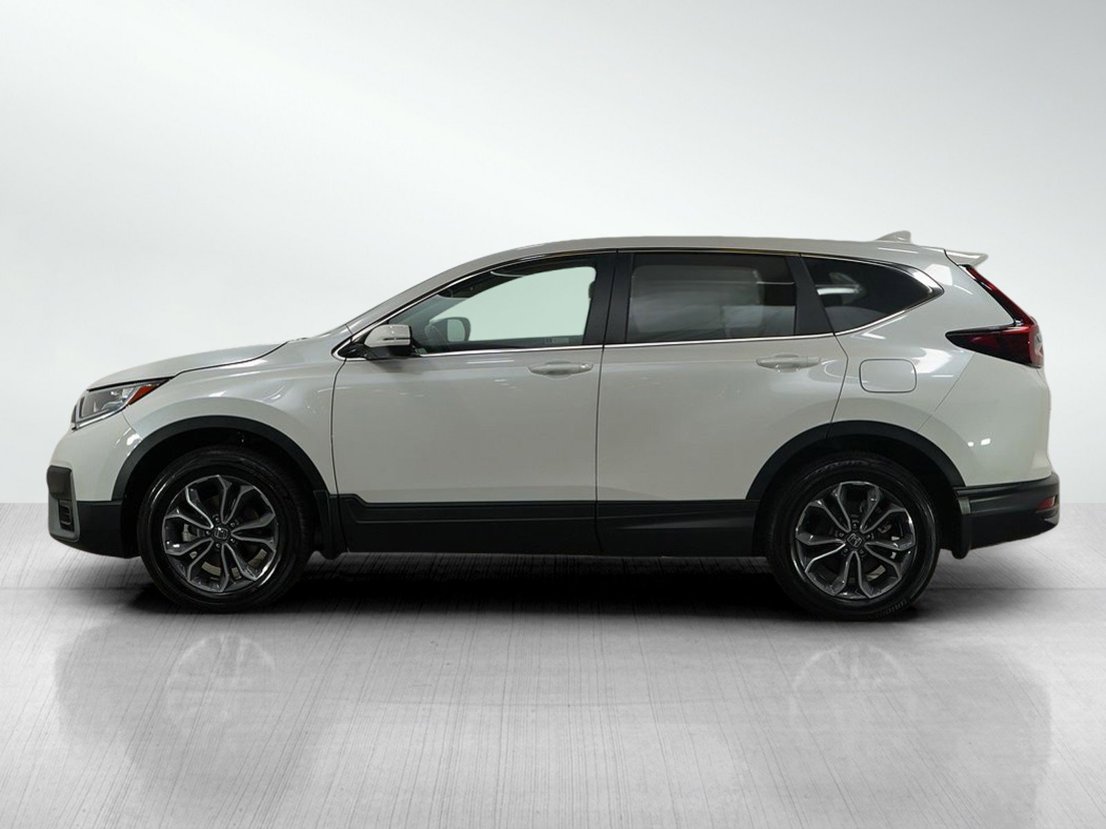 Used 2022 Honda CR-V EX with VIN 5J6RW2H57NA015964 for sale in Burnsville, Minnesota