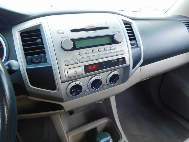 2007 Toyota Tacoma PreRunner photo 29
