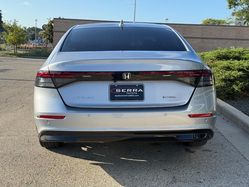 2023 Honda Accord Hybrid EX-L photo 4