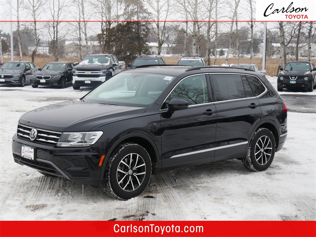 2021 Volkswagen Tiguan SE's photo
