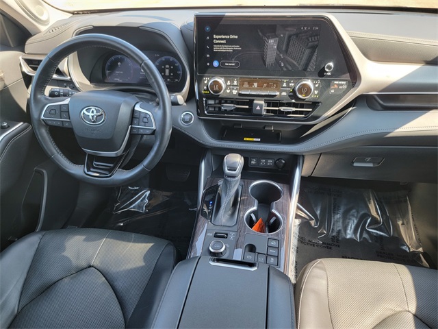 2023 Toyota Highlander Limited photo 30