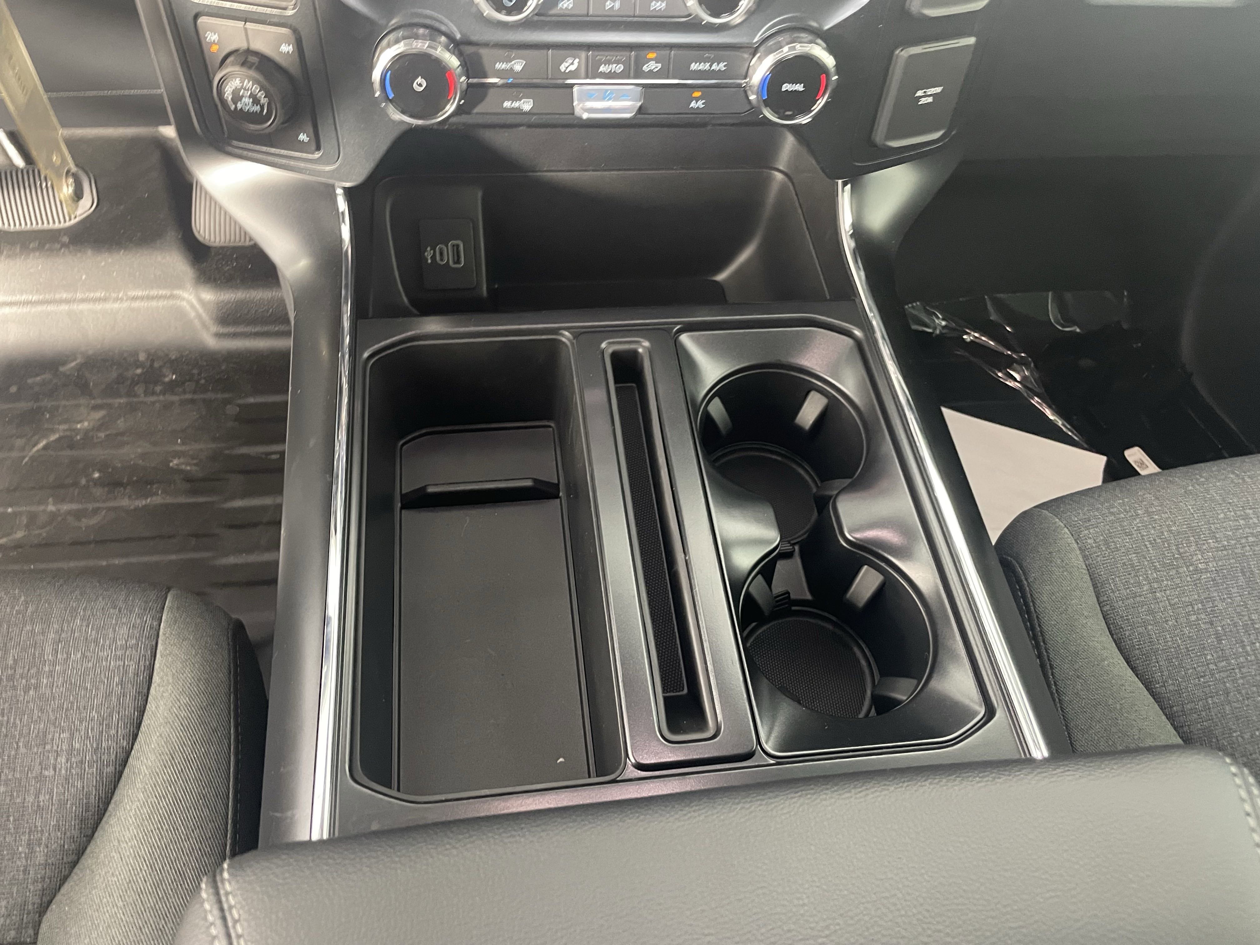 2025 Ford F-150 XL photo 10