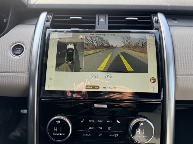 2024 Land Rover Discovery SE photo 14