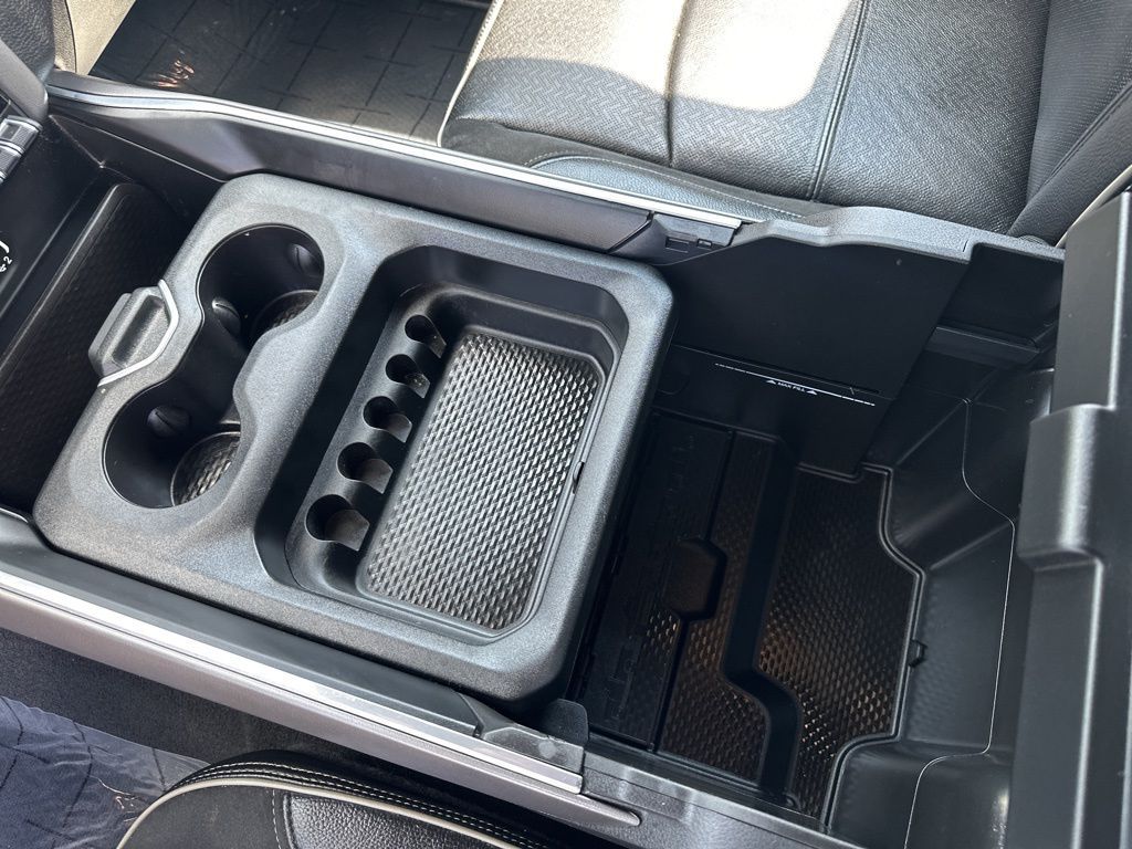 2022 Ram 2500 Laramie photo 23