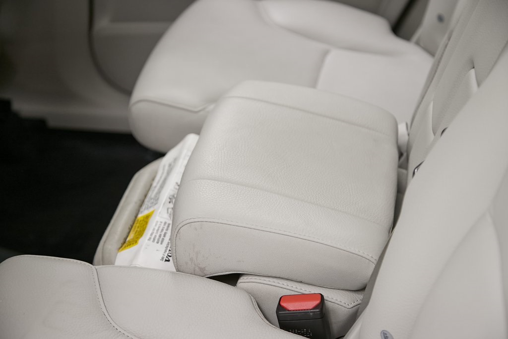 2023 VOLVO XC90 - Image 21