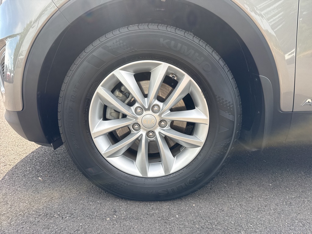 2018 Kia Sorento LX photo 4