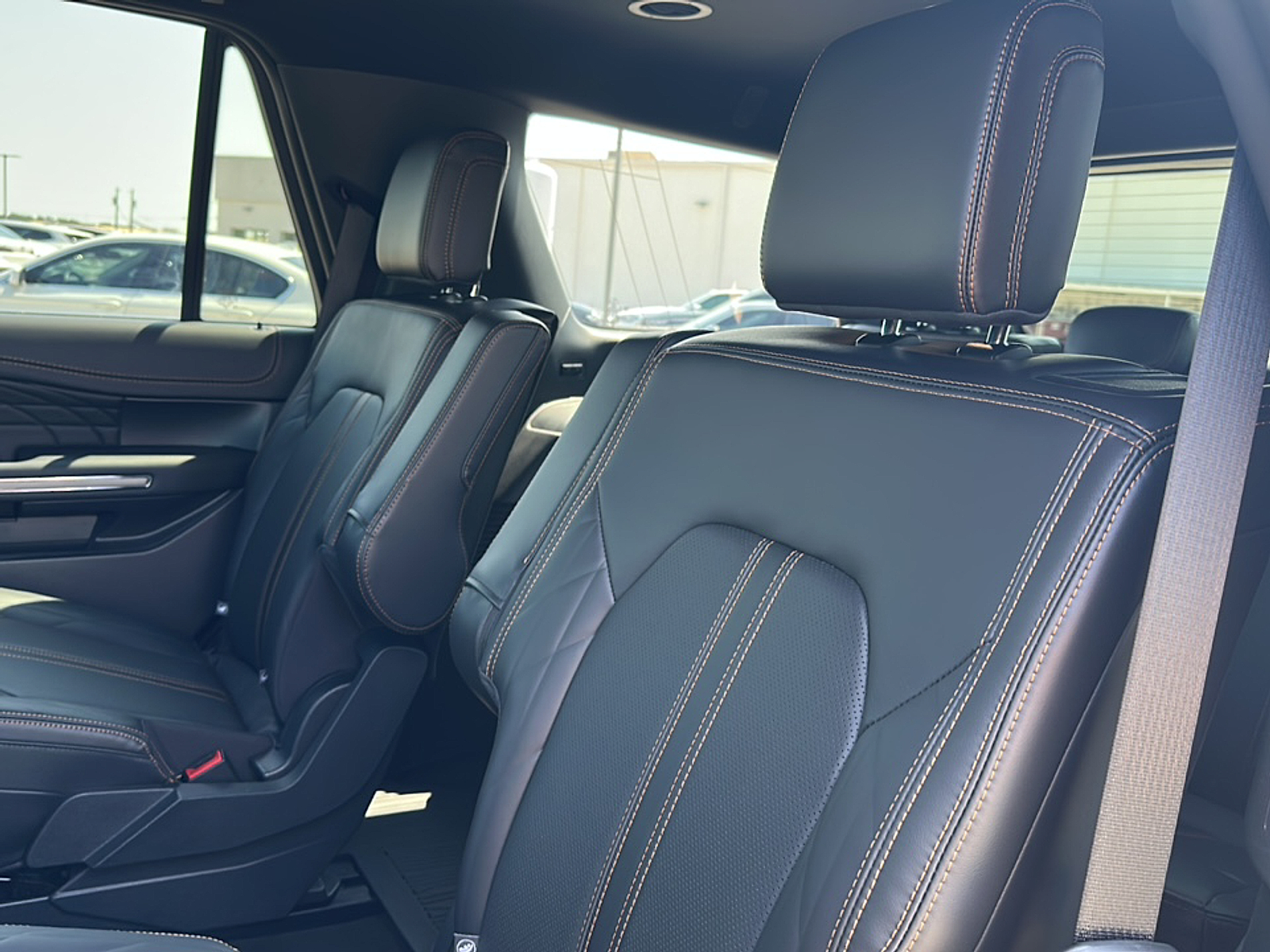 2024 Ford Expedition Platinum photo 6