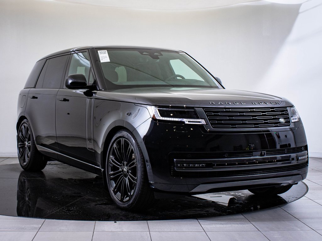 2025 Land Rover Range Rover SE photo 12