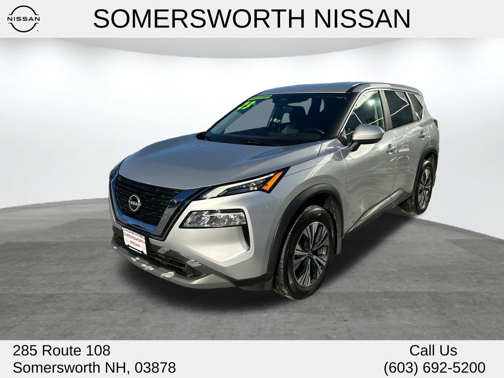 2023 Nissan Rogue SV's photo