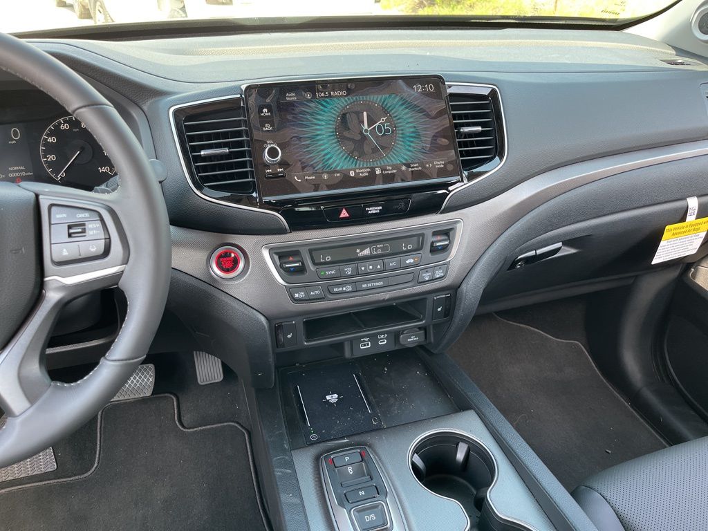 2025 Honda Ridgeline RTL photo 9