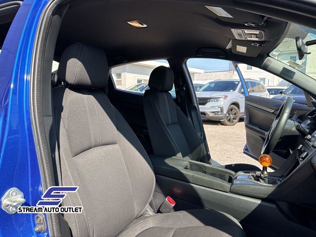 2018 Honda Civic Sport photo 28