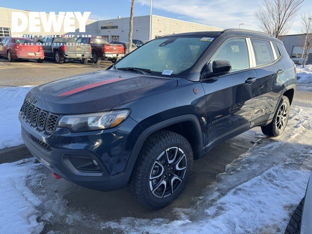 2026 Jeep Compass Trailhawk's photo