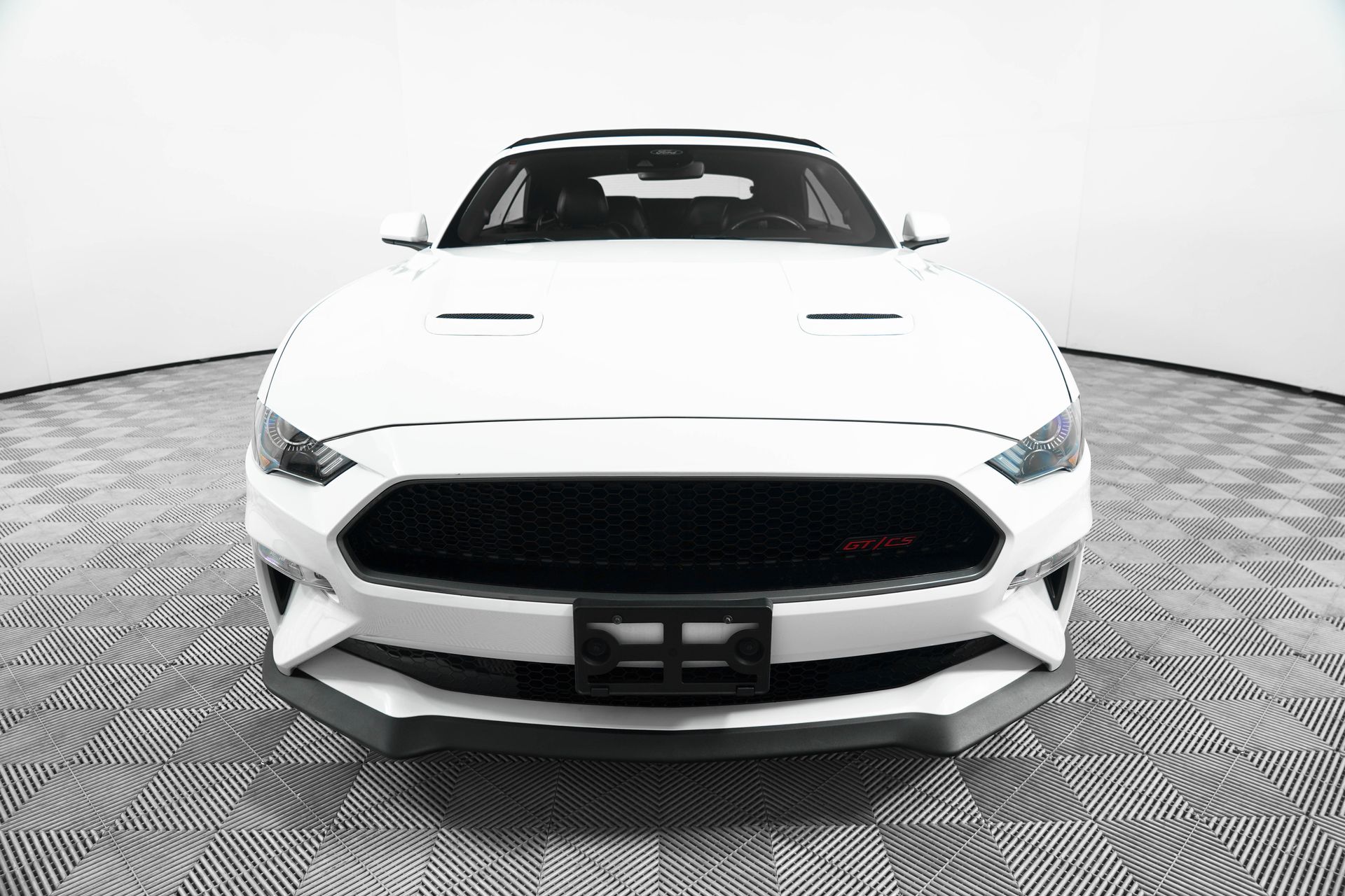 2022 Ford Mustang GT Premium Convertible photo 2
