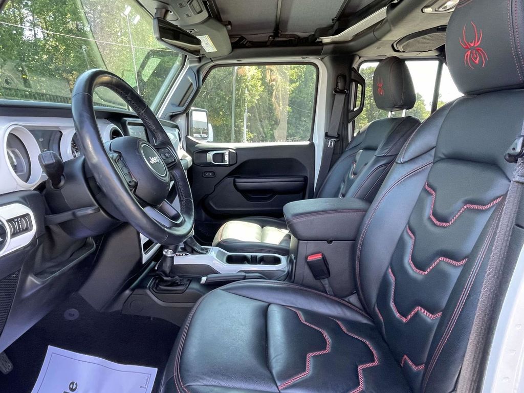 2021 Jeep Gladiator Sport photo 22