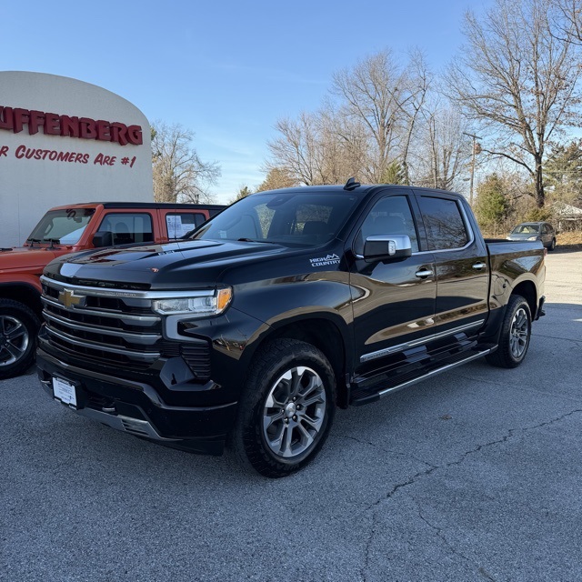2024 Chevrolet Silverado 1500 High Country's photo