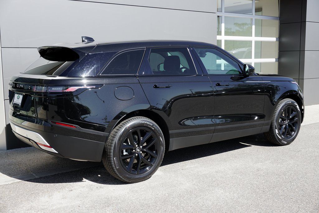 2025 Land Rover Range Rover Velar S photo 2