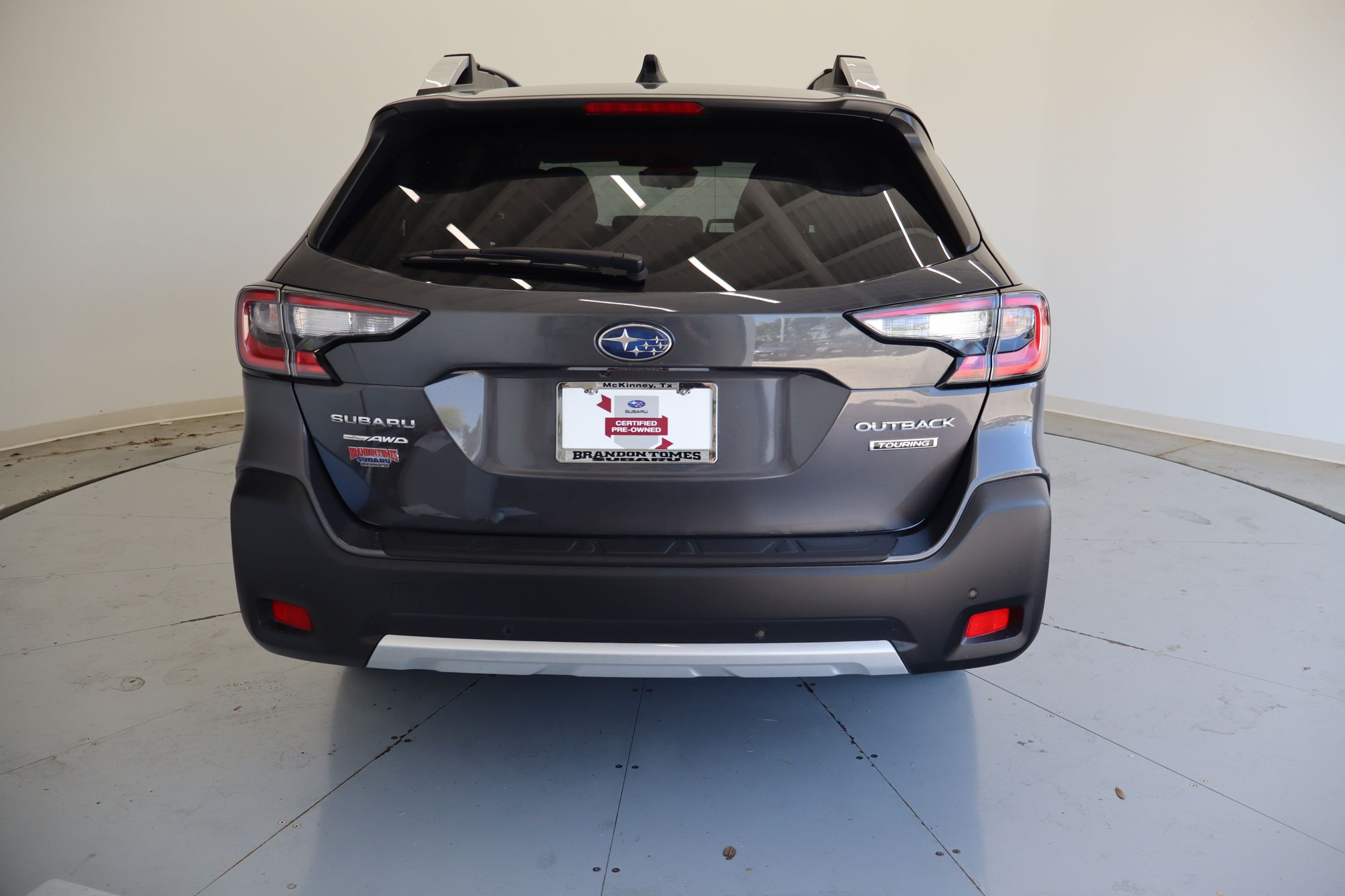 2025 Subaru Outback Touring photo 3