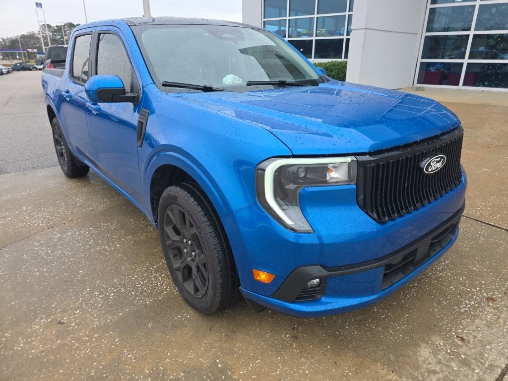 2025 Ford Maverick photo 3