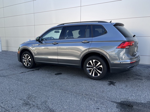 2022 Volkswagen Tiguan S photo 13